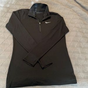 Like new Nike Golf 1/4 Zip Dri-Fit Pullover